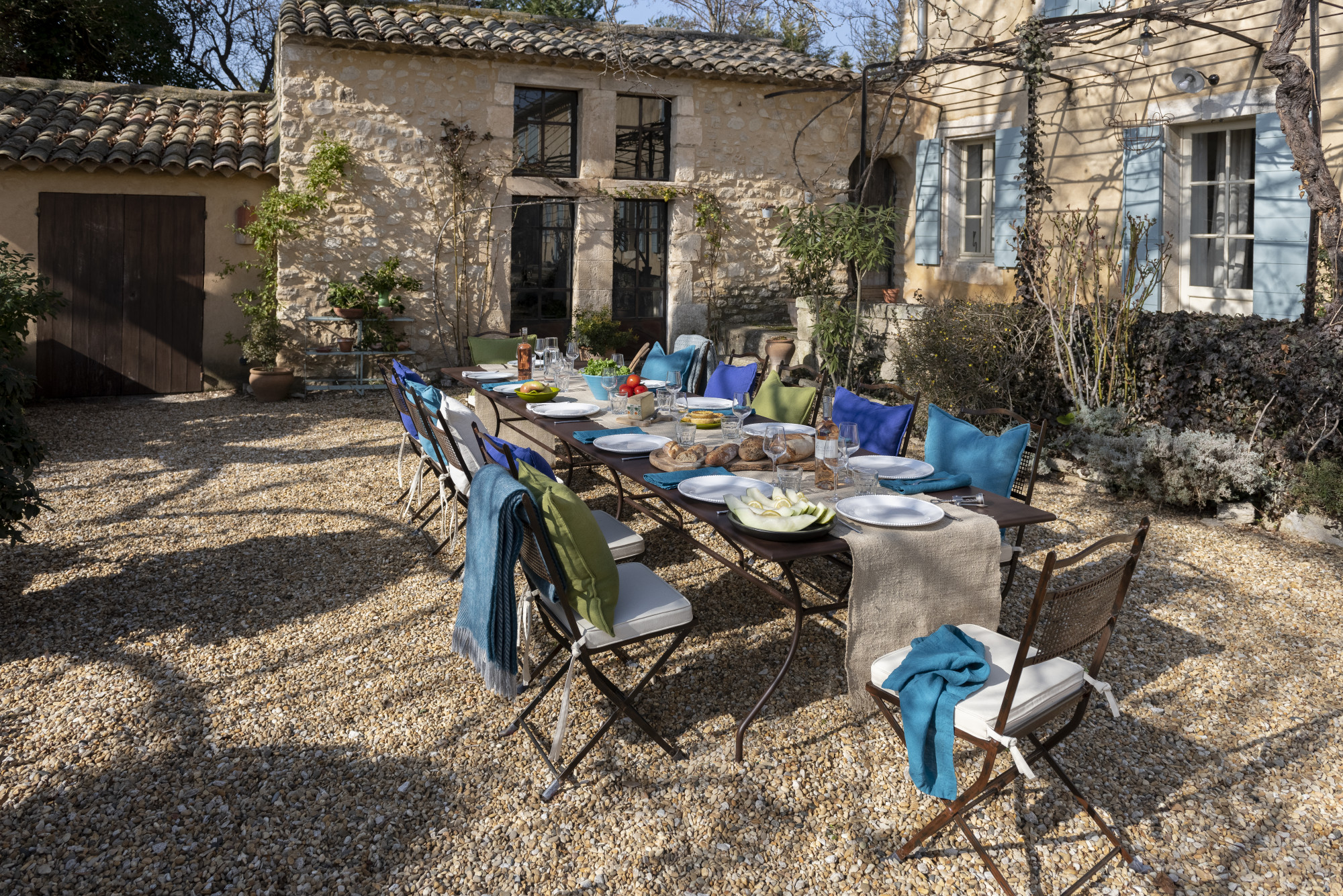 Outdoor Dining in charming settings